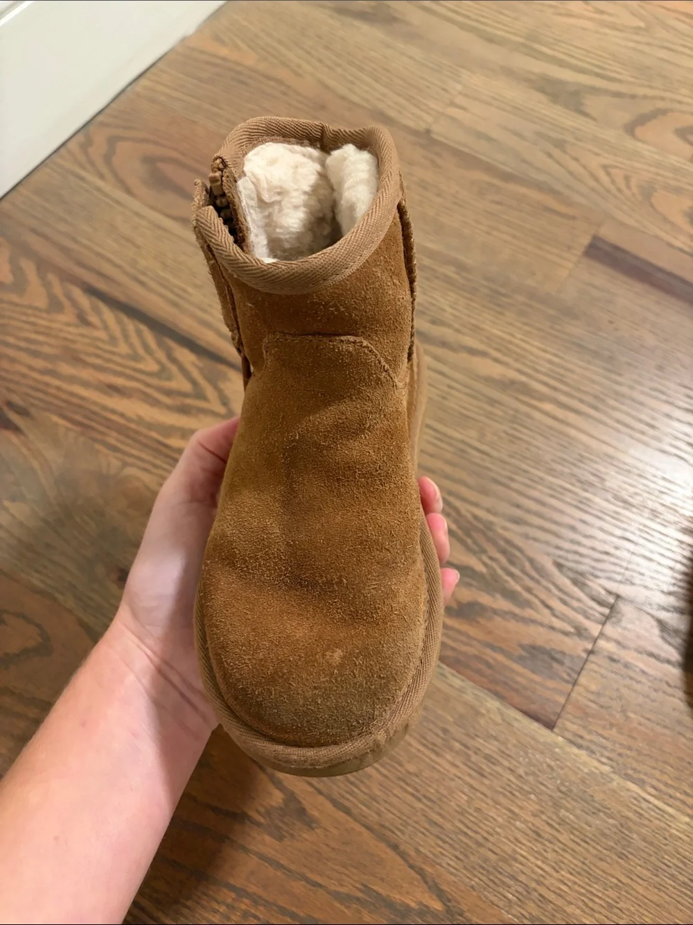 Ugg kids size 11 boots fair condition